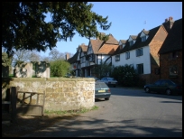 Chiddingstone Kent - Black and White houses